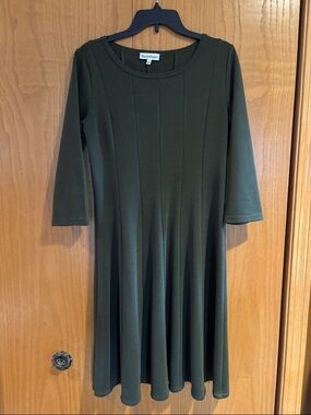 empire waist midi dress Elegant A-Line Empire Waist Midi Length Chiffon Sequin Dresses Sleevel main image 1